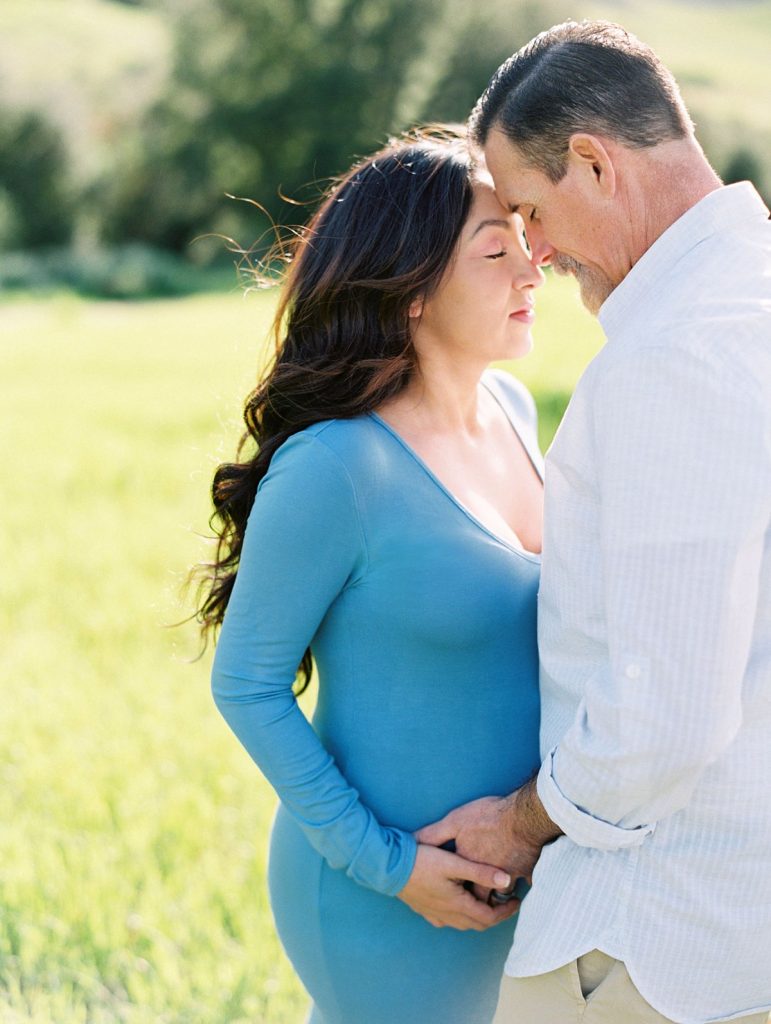 Thousand Oaks maternity photographer Daniele Rose photographs a woman pregnant with her first child